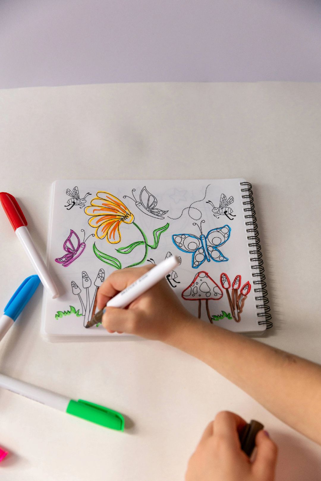 BOTH BOOKS + TEXTAS + GIFT BOX | Sketchy Kids